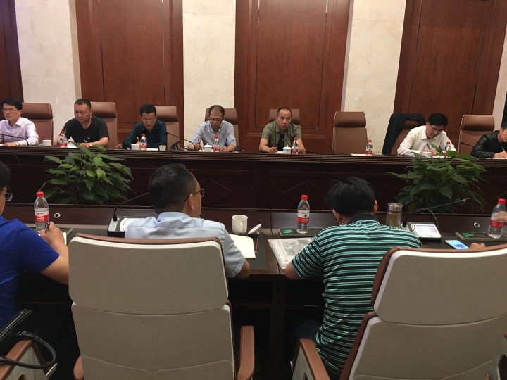 会议一角.jpg